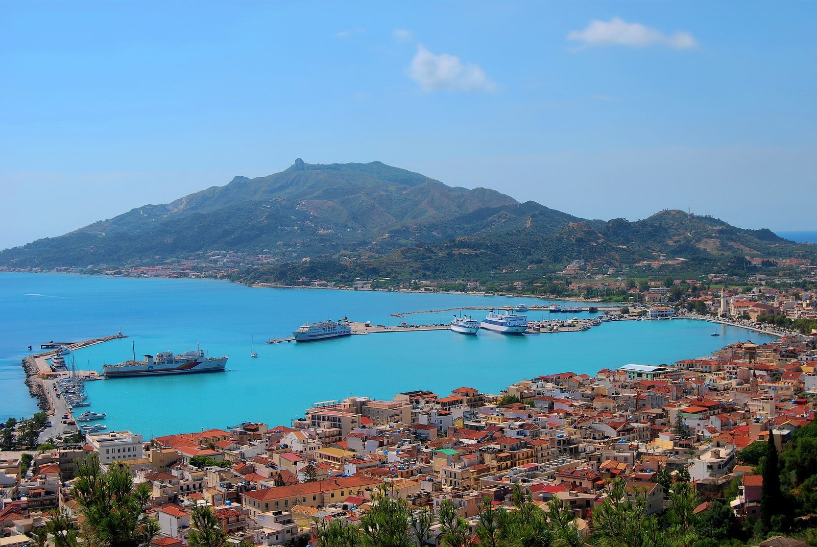 View of the Zakynthos town and port